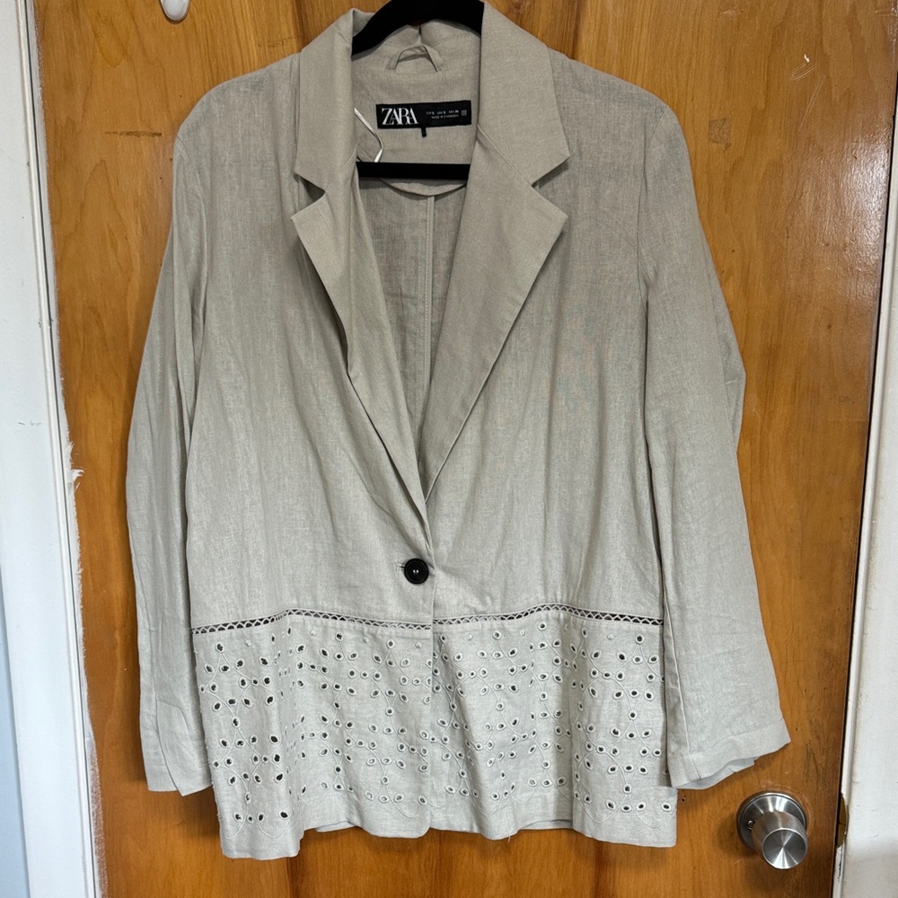 Zara Light Beige Women's Blazer with Eyelet Hem